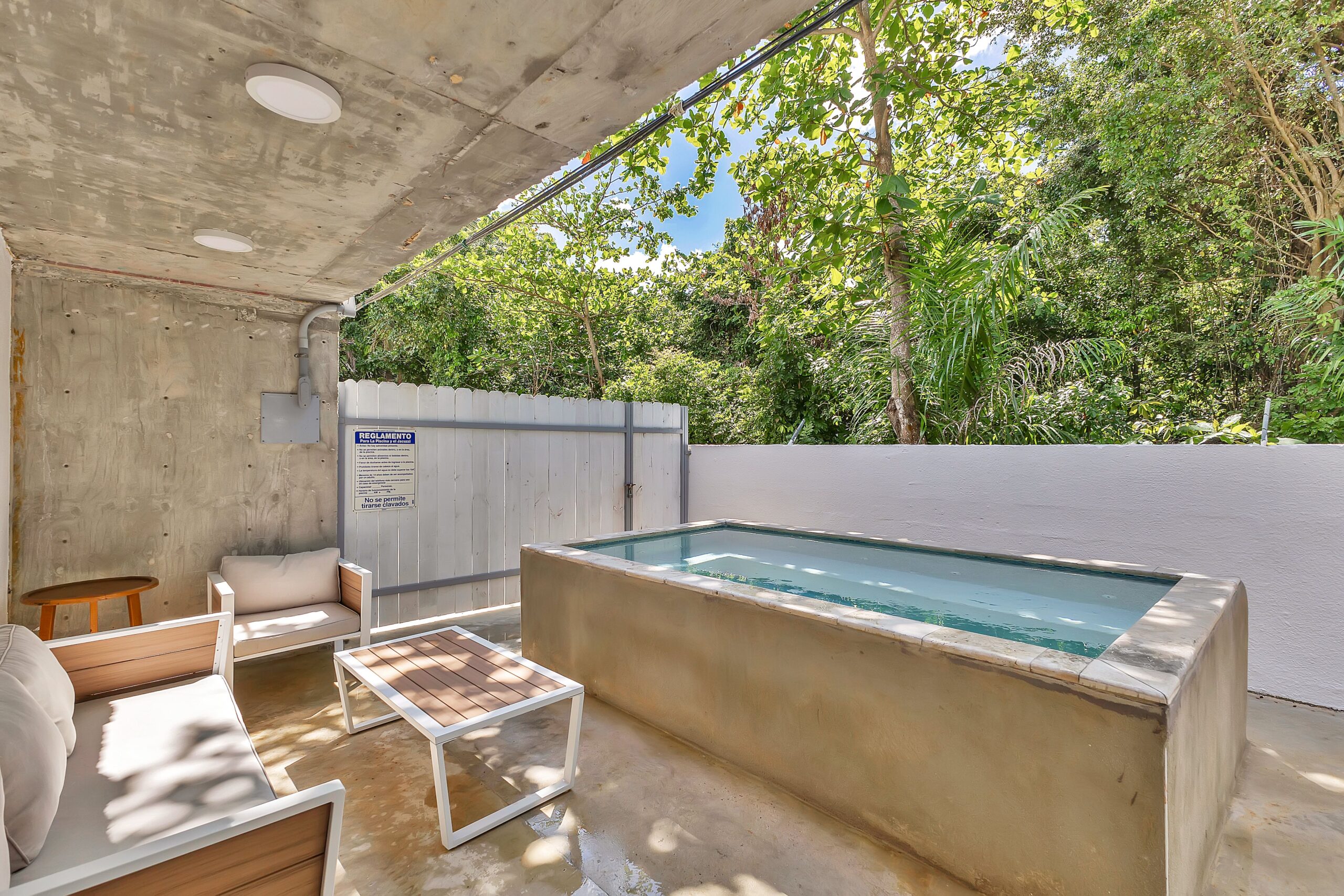 jacuzzi 2